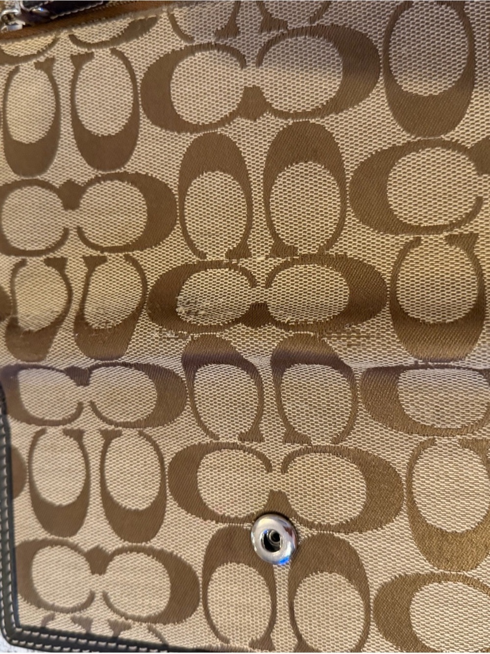 Coach Kelsey Sig Canvas Tote & Hamptons Sig Wallet 11x15 - Picture 11 of 16
